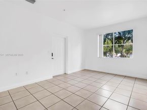 17710 NW 73rd Ave 20120, Hialeah FL 33015