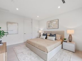 2982 SW 2nd St, Miami FL 33135