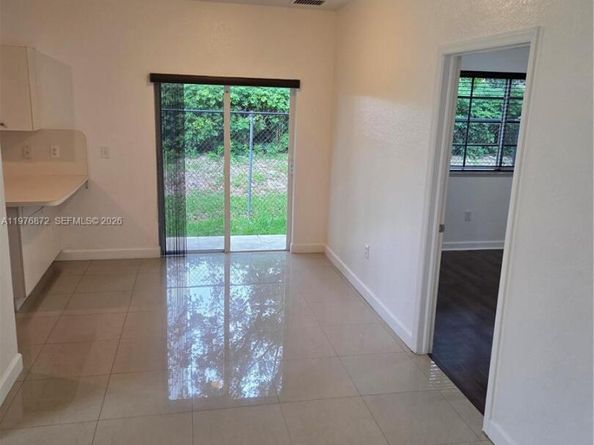 2630 NE 3rd Dr 101, Homestead FL 33033