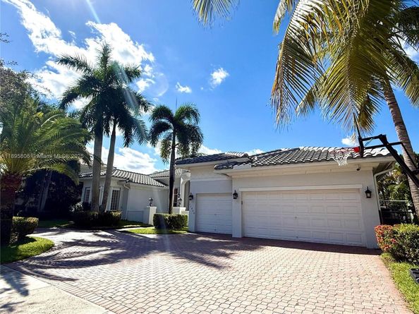 11804 NW 69th Pl, Parkland FL 33076