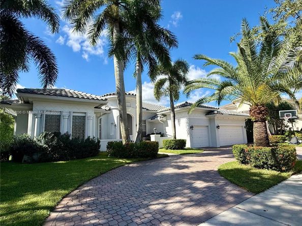 11804 NW 69th Pl, Parkland FL 33076
