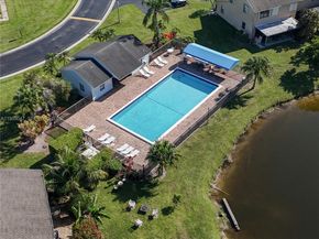 5694 Northpointe Ln, Boynton Beach FL 33437