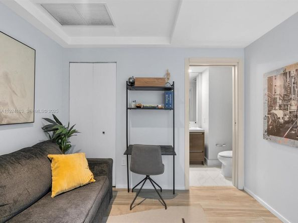 801 S Miami Ave 1603, Miami FL 33130