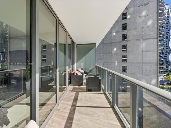 801 S Miami Ave 1603, Miami FL 33130