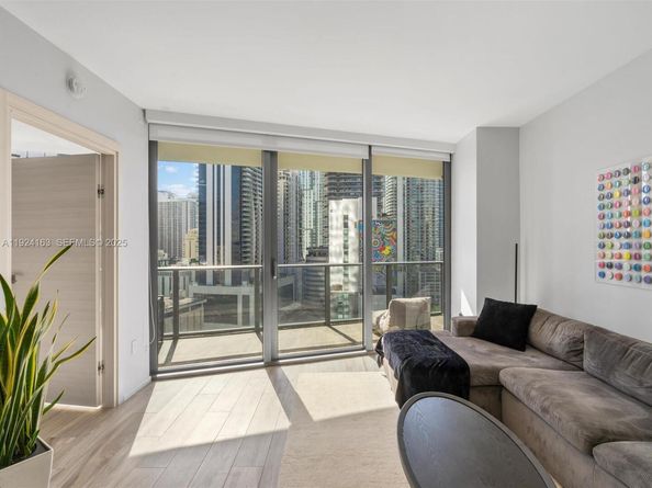 801 S Miami Ave 1603, Miami FL 33130