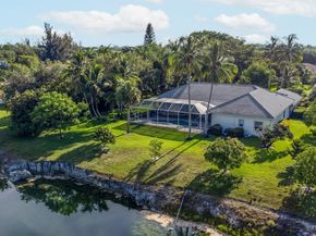 7724 NW 47th Drive, Coral Springs FL 33067