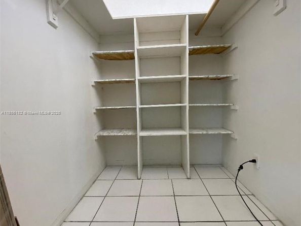 1855 Plunkett St 101, Hollywood FL 33020
