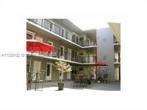 1855 Plunkett St 101, Hollywood FL 33020