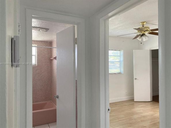 1855 Plunkett St 101, Hollywood FL 33020