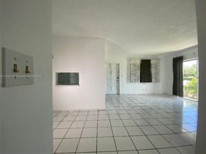 1855 Plunkett St 101, Hollywood FL 33020