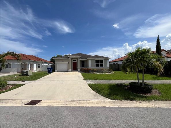 15924 SW 306th Ter, Homestead FL 33033