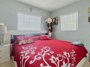 20515 NW 45th Ave, Miami Gardens FL 33055