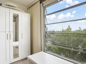 9370 Sunrise Lakes Blvd 308, Sunrise FL 33322