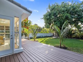 3760 Royal Palm Ave, Miami Beach FL 33140