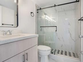 8260 SW 210th St 302, Cutler Bay FL 33189