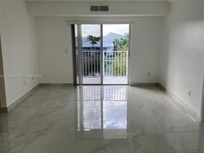 8260 SW 210th St 302, Cutler Bay FL 33189