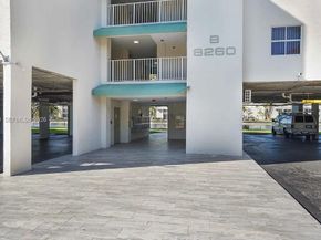 8260 SW 210th St 302, Cutler Bay FL 33189