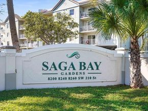 8260 SW 210th St 302, Cutler Bay FL 33189