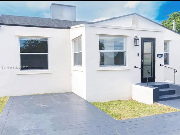 1101 NW 30th St, Miami FL 33127