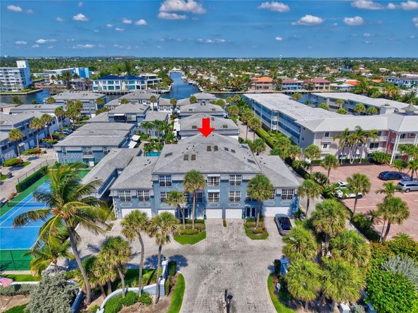 1194 Hillsboro Mile 72, Hillsboro Beach FL 33062
