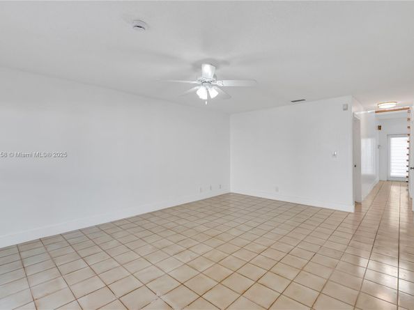 1194 Hillsboro Mile 72, Hillsboro Beach FL 33062
