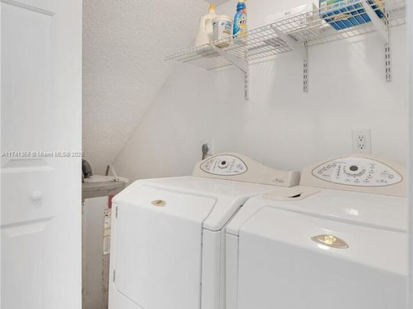 1194 Hillsboro Mile 72, Hillsboro Beach FL 33062