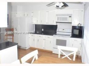 1194 Hillsboro Mile 72, Hillsboro Beach FL 33062