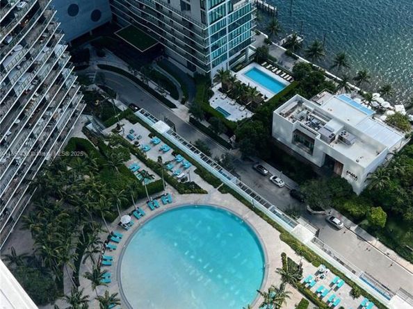 480 NE 31st St 3301, Miami FL 33137
