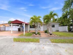 687 W 39th Pl, Hialeah FL 33012