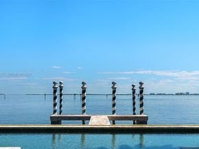 10 Tahiti Beach Island Rd, Coral Gables FL 33143