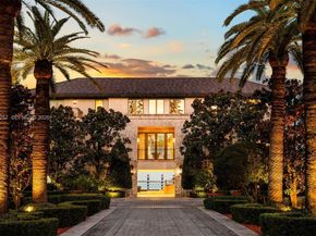 10 Tahiti Beach Island Rd, Coral Gables FL 33143