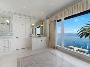 10 Tahiti Beach Island Rd, Coral Gables FL 33143