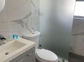 230 NE 2nd PL, Dania Beach FL 33004