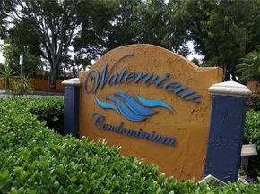 14921 SW 82nd Ter 3201, Miami FL 33193