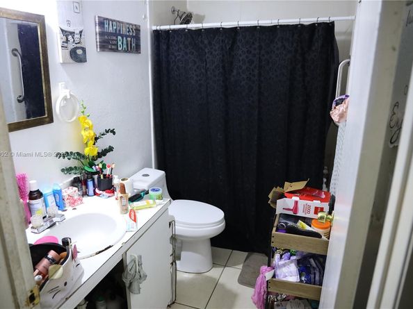 11735 NW 22nd Ct, Miami FL 33167