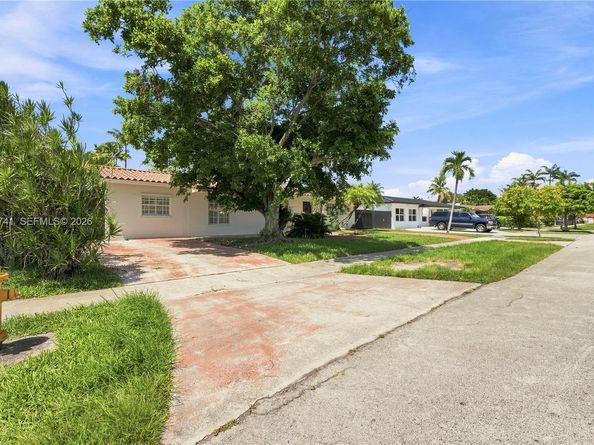 11831 SW 31st St, Miami FL 33175