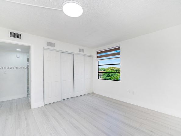 10400 SW 108th Ave A409, Miami FL 33176