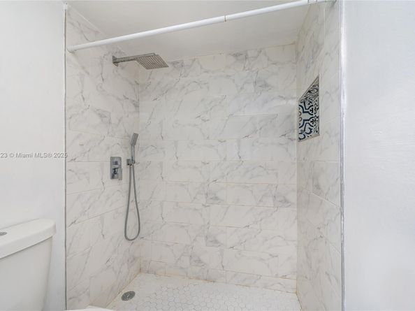 10400 SW 108th Ave A409, Miami FL 33176