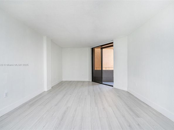 10400 SW 108th Ave A409, Miami FL 33176