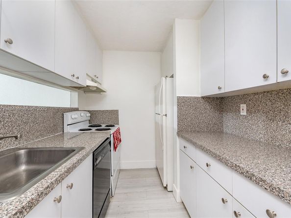 10400 SW 108th Ave A409, Miami FL 33176