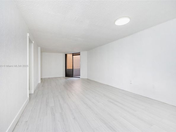 10400 SW 108th Ave A409, Miami FL 33176