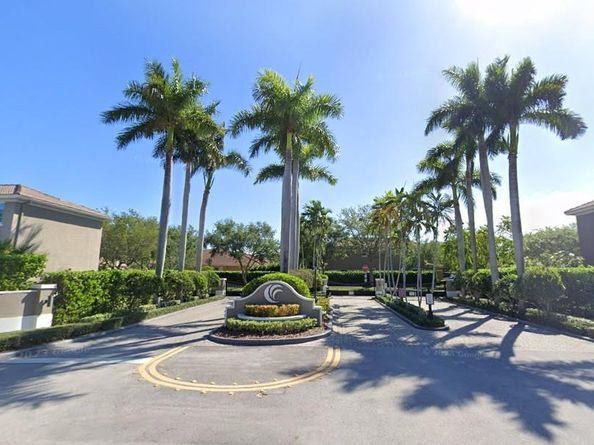 9058 SW 161st Ter, Palmetto Bay FL 33157