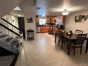11579 NW 2nd St, Plantation FL 33325