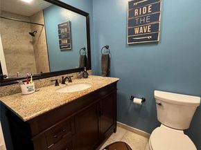 11579 NW 2nd St, Plantation FL 33325