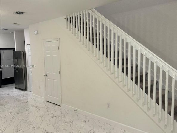 2831 SW 16th Ter 2831, Fort Lauderdale FL 33315