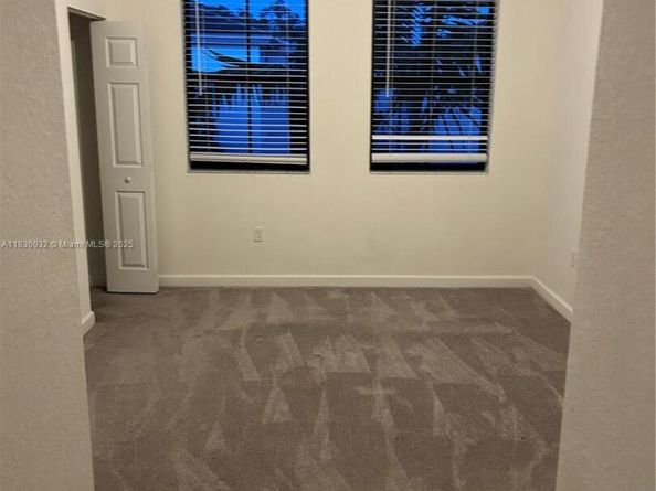 2831 SW 16th Ter 2831, Fort Lauderdale FL 33315