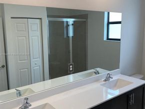 2831 SW 16th Ter 2831, Fort Lauderdale FL 33315