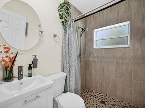 1323 NE 182nd St, North Miami Beach FL 33162