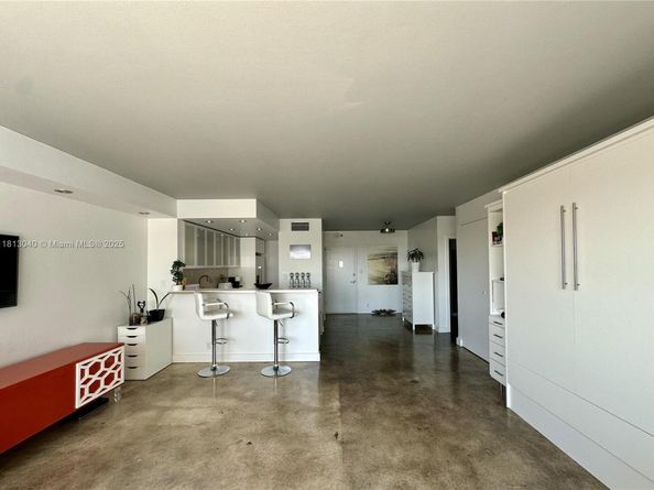 1000 West Ave 932, Miami Beach FL 33139