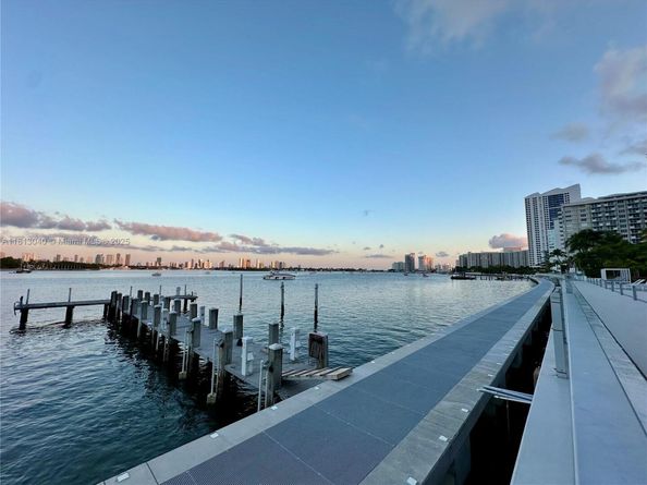 1000 West Ave 932, Miami Beach FL 33139